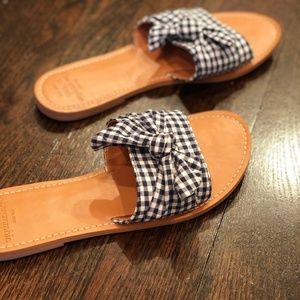 Abercrombie & Fitch Blue Gingham Slide Sandals